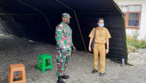 Dandim Yahukimo Bantu APD dan Siagakan Tenda di RSUD Dekai