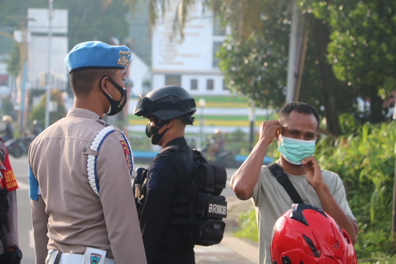 Polda Papua Barat Gencar Operasi PPKM Mikro 1 IMG 20210712 WA0005