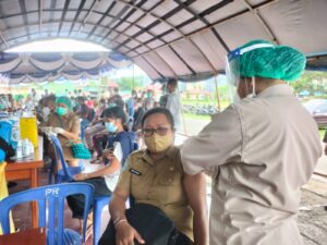 Wagub Himbau Masyarakat Jangan Termakan Hoax Soal Vaksinasi COVID-19