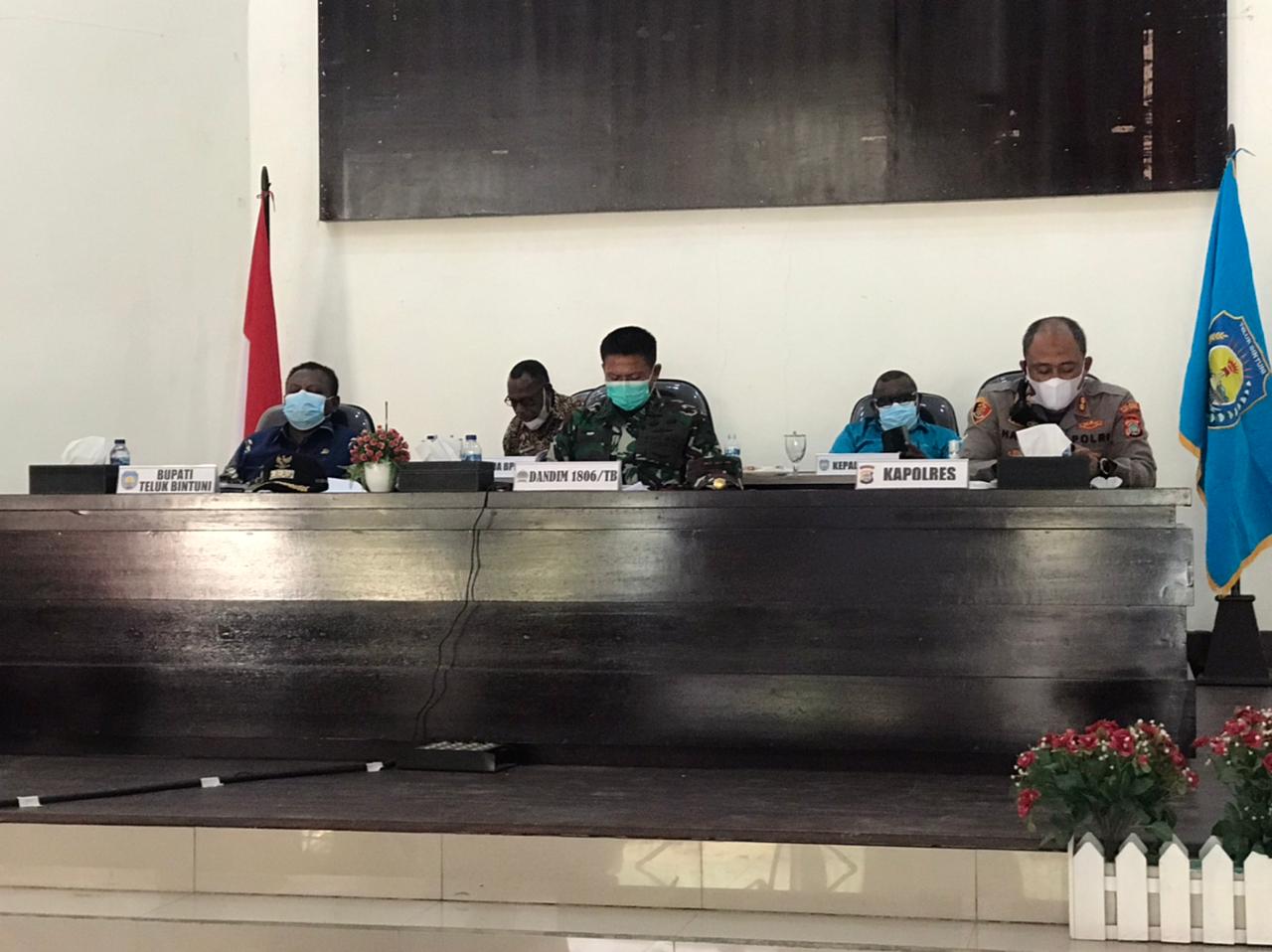 Bupati Ultimatum Masyarakat Mosbar Berhak Tolak KKB 19 WhatsApp Image 2021 07 24 at 09.23.38