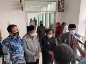 Pemda Fakfak Turun Tangan, Dua Dokter Spesialis Kembali Kerja