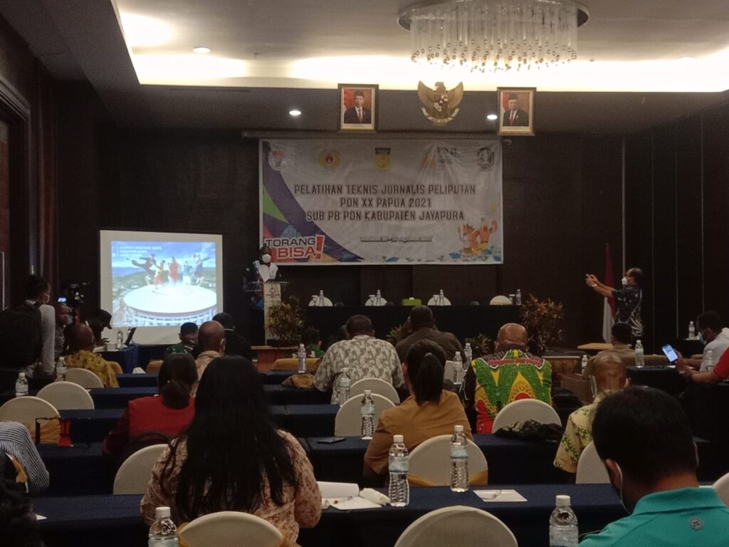 Pelatihan Teknis Jurnalis Peliput PON XX Klaster Sub Kabupaten Jayapura