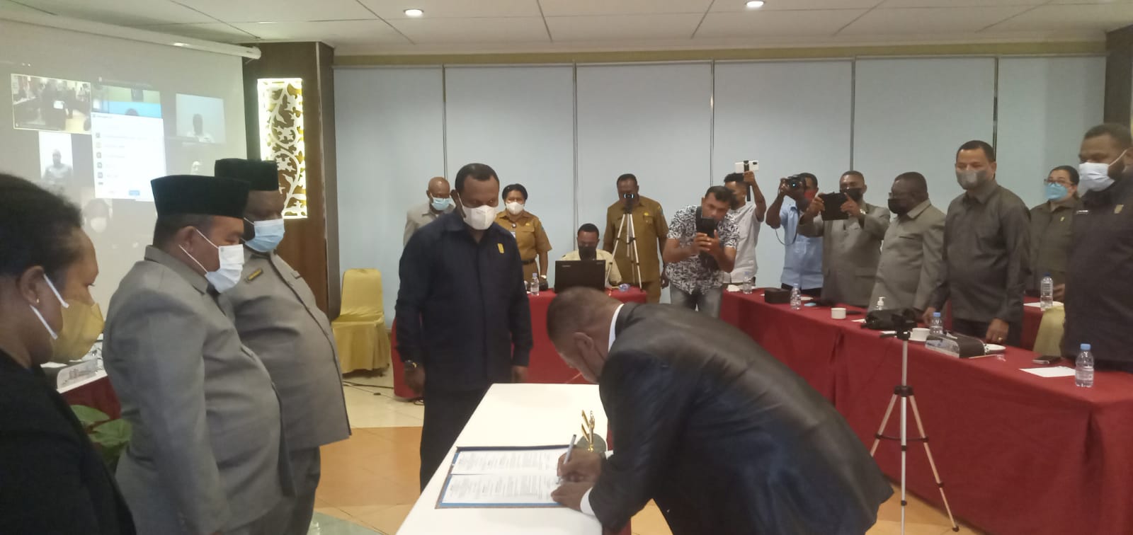 Usulan Pemekaran Provinsi Kuri Wamesa Diparipurnakan Pansus DPR-PB 6 IMG 20210901 WA0001