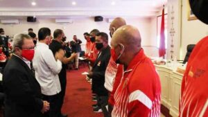 Ramah Tamah Bersama Kontingen PON Maluku, Ini Pesan Ketum KONI Ambon