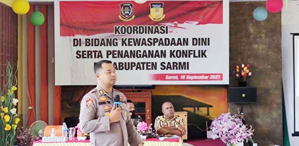 Kabag Ops Polres Sarmi Hadiri Giat Koordinasi Soal Penanganan Konfilk 1 Polres Sarmi Koordinasi Kewaspadaan Dini