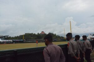 Pertandingan Softball PON XX Klaster Kota Jayapura Dijaga Personil TNI-Polri