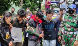 Korban Kekerasan KKB di Kiwirok Dievakuasi Menggunakan Caracal TNI-AU