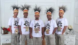 Kolaborasi Blasta Rap Merauke – Saykoji – Iwa K Ramaikan Closing Ceremony PON XX Papua