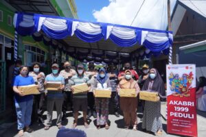 Tingkatkan 100 % Herd Immunity,  AKABRI 1999 Gelar Vaksinasi dan Bagi Sembako