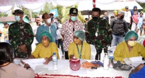 Kasdam Pattimura Pastikan Giat Vaksinasi di Malteng Maksimal