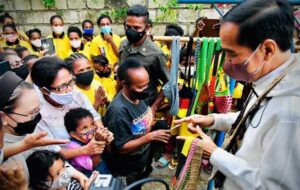Noken dan Makna Cinta Kasih Dibalik Gelaran PON XX Papua