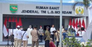Presiden Jokowi Resmikan RS Darurat Covid-19 di Tanah Miring Merauke