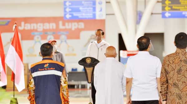 Presiden Resmi Terminal Bandara Mopah Baru