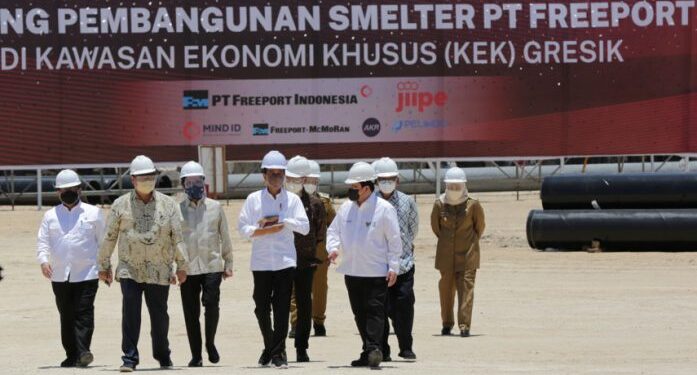 Presiden Jokowi Laksanakan Groundbreaking Pembangunan Smeleter PTFI di Gresik, Jawa Timur, Selasa (12/10/2021) / Foto: Istimewa