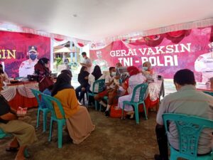 Wujudkan Herd Immunity, Polda PB Gelar Vaksinasi Presisi Kepada Pelajar