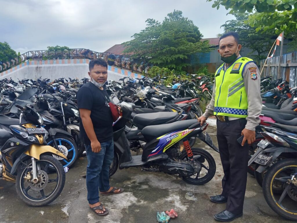 Terjaring Saat Razia, Satlantas Manokwari Kembalikan Ranmor Kepada Pemiliknya