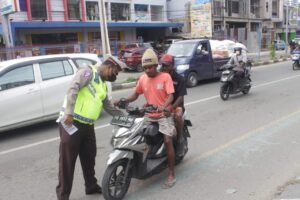 Satlantas Polres Manokwari Masih Sasar Penggunaan Helm, Knalpot Racing Hingga TNKB