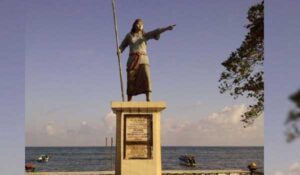 Warga Abubu Hibahkan Patung Martha Christina Tiahahu ke Museum Siwalima Ambon