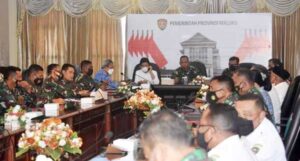 Danrem Binaiya : Masyarakat Jangan Percaya Hoaks Soal Vaksin Covid-19