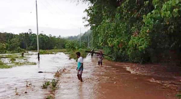 Jalan Kairatu Honi