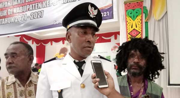 Kepala Kampung Sere2 Oktovianus Masuri