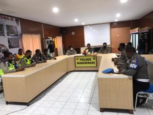 Polres Manokwari Gelar Latpra Jelang Operasi Zebra Mansinam 2021