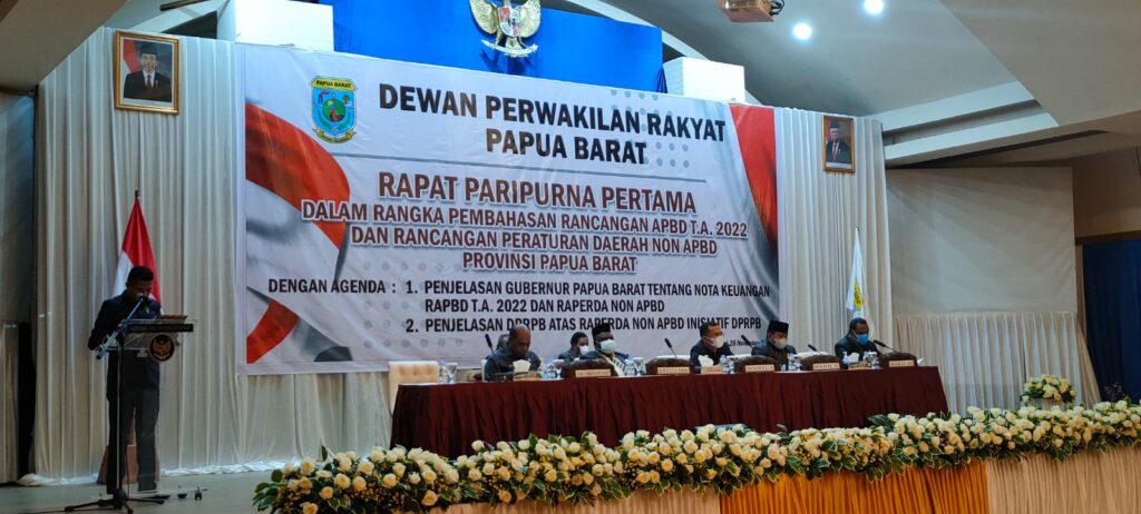 13 Rancangan Perda Non APBD Papua Barat Segera Ditetapkan