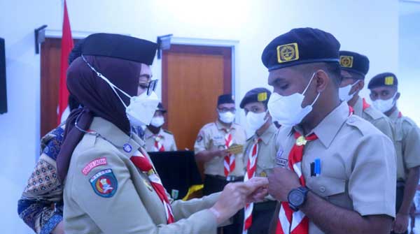 Widya Murad Lantik DKD Maluku 2021 2025