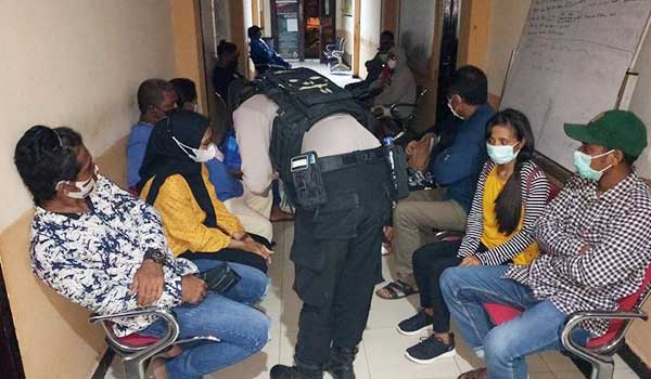 operasi pekat