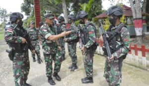 Danrem 172/PWY Kunjungi Pos Satgas Pamtas Yonif 711/RKS