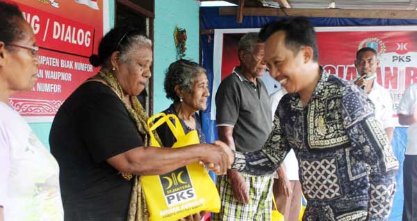 Reses III : Legislator Anwar Akbar Kunjungi Kelurahan Waupnor 2 Legislator Biak Anwar Akbar