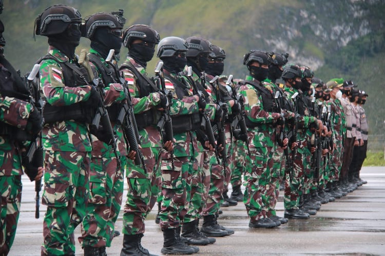 TNI Ikut Ambil Bagian dalam Pengamanan Nataru di Lanny Jaya 6 PHOTO 2021 12 25 10 32 27