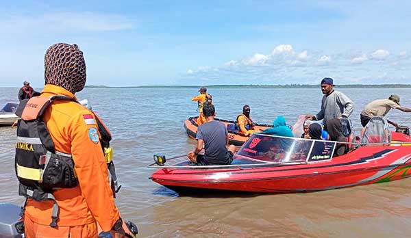 SAR Gab car 7 Penumpang Asmat Tmika