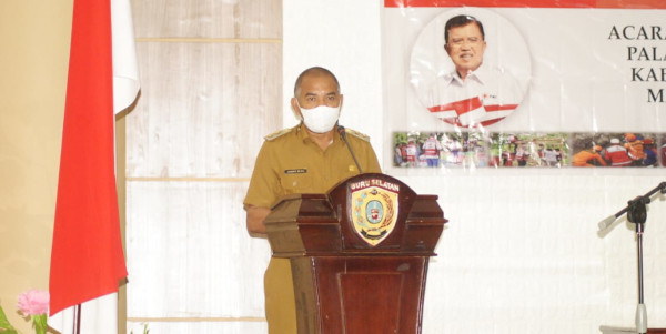 Pengurus PMI Bursel 2021–2021 Resmi Dilantik, Ini Harapan Wabup Gerson