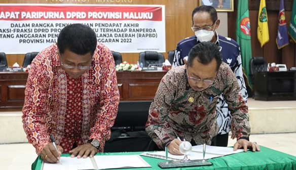 Wagub Orno Luki Wtm Ranperda APBD 2022kor