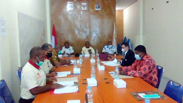 KONI Gelar Rapat Pembentukan Tim Perumus Jelang PORKAB II, Ini Harapan Awoitauw 13 Koni JPR Rapat Porkab II