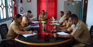 Sekretariat DPRD Biak Gelar Rapat Evaluasi Pelayanan Tahun 2021