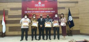 Wagus Hidayat Terima Penghargaan Tokoh Motivator Entrepreneur Inspiratif