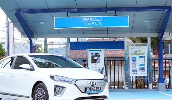 spkalu mobil lsitrik di ambon