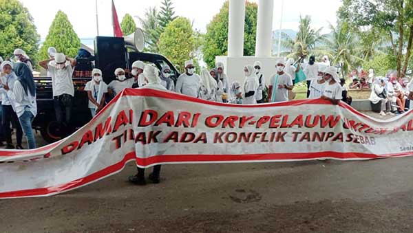 Aksi Demo Damai IPPMAP Maluku DPRD
