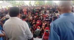 Gandong 4 Negeri Gelar Aksi Demo di 3 Lokasi, Ini Tuntutannya