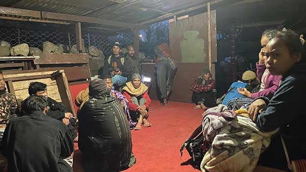 Karyawan PT MMT dievakuasi