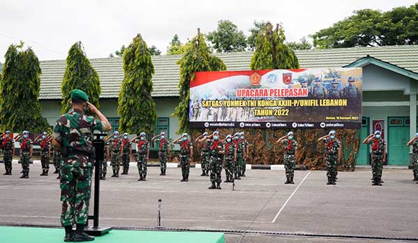 Pangdam Pattmura Tampubolon lepas Pasukan PBB