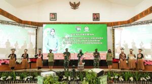 Ny. Erni Teguh Muji Angkasa Jadi Ibu Raksakarini Sri Sena XVII Cenderawasih
