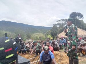 Satgas TNI Bantu Pemakaman Warga Meninggal Dunia di Lanny Jaya 2 WhatsApp Image 2022 02 06 at 13.13.351