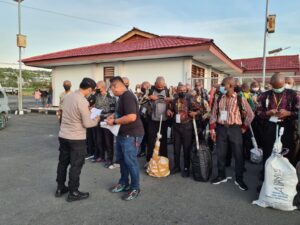 Polda PB Kirimkan 358 Casis Polri Seleksi T.A 2021 Ikut Pendidikan