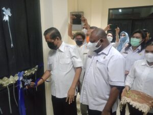 Resmikan Media Center Kabupaten Jayapura, Ini Pesan Wabup Giri