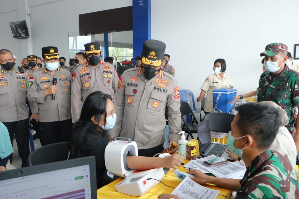 Dua Hari Gelar Vaksinasi Presisi, Polda Papua Target 2000 Dosis