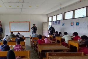 Satgas 114/SM Beri Pembekalan Kepada Generasi Muda Papua