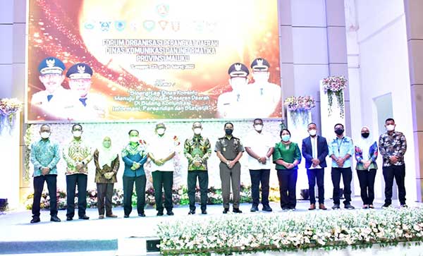 Bupati Hanubun Forum OPD Kominfo se Maluku4